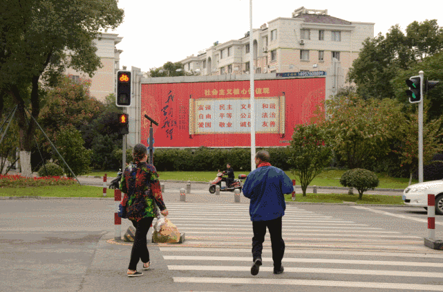 行人闯红灯自动预警解决方案