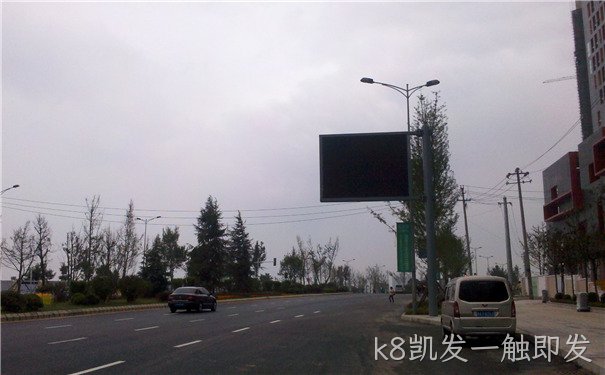 城市诱导屏安装